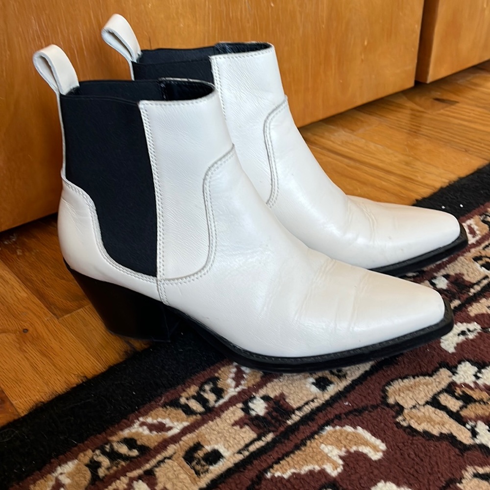 Everlane white western boots